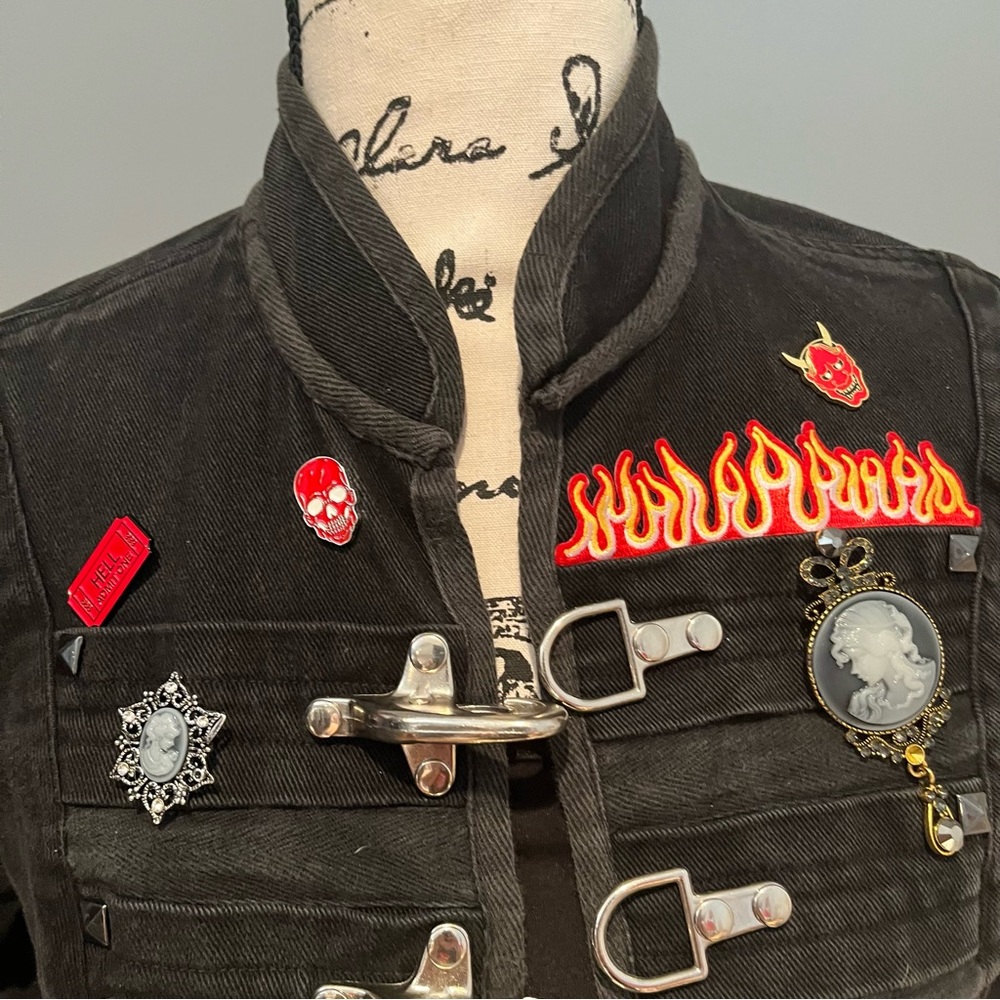 SOLD SOLD SOLD Tripp nyc Upcycled Stone Cold Rage Hellfire Buckle Patch Jacket - Picture 11 of 16